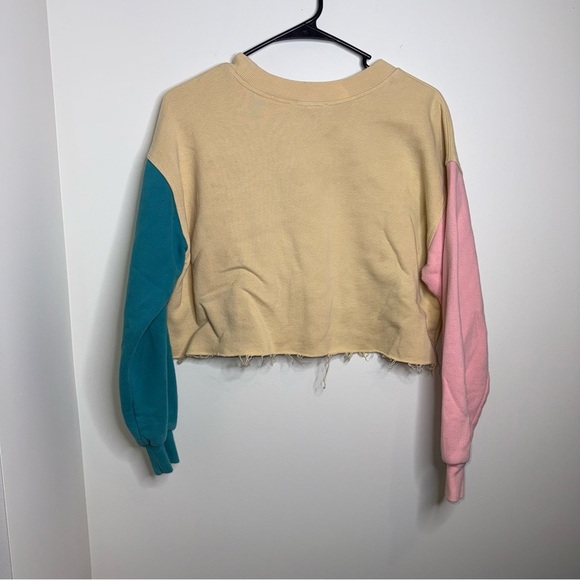 🖤Forever 21 Cream, Pink, and Teal Cropped Sweatshirt - Picture 3 of 3